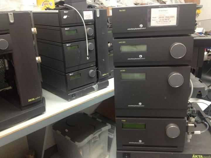 ����AKTA Explorer 100,10���׼����x