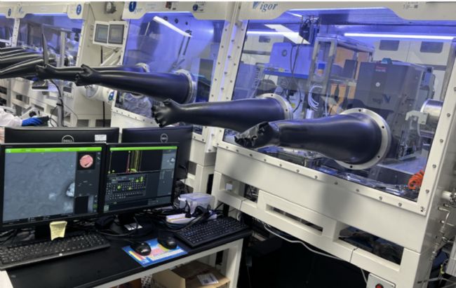 手套箱版場(chǎng)發(fā)射掃描電子顯微鏡