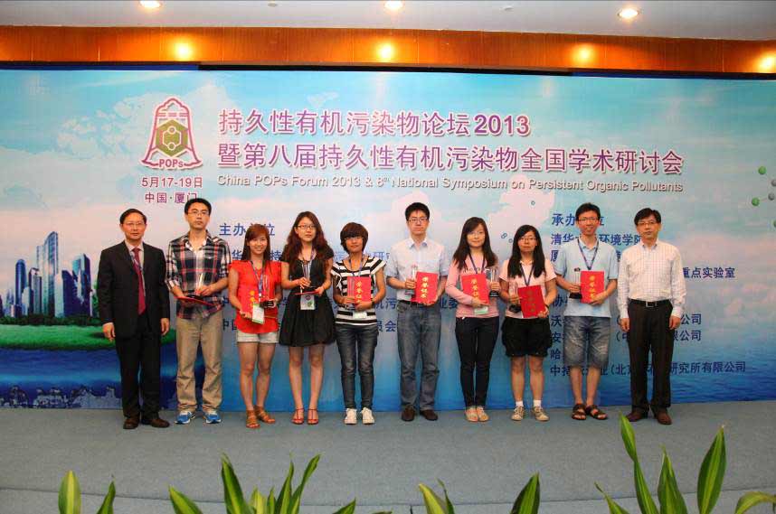 ���݂��Ƽ������A�^(q��)�h(hu��n)���Ј���(j��ng)��ף��Ⱥ��ʿ��@��?w��)��C��