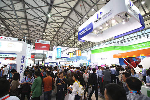 ��Ʒ�C�����˚ⱬ����analytica China 2016�A�M�]Ļ