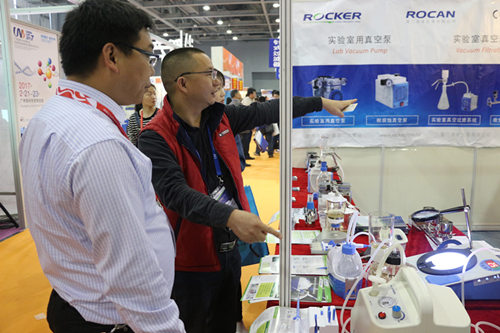 �B�T��υ�չCHINA LAB 2016�V�ݷ�������(sh��)�(y��n)���O(sh��)��չ