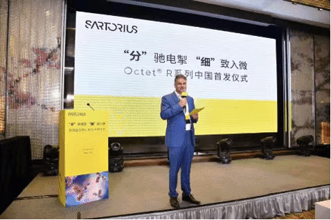 20210601_082143159_iOS.gif 20210601_082143159_iOS.gif