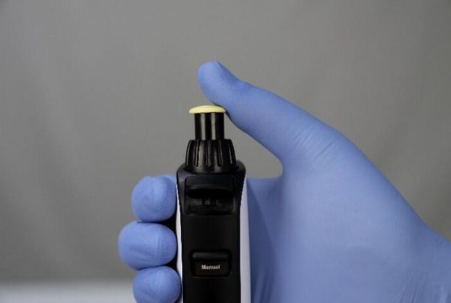 �ƌW������һ֧SWITCH��Һ�����،�����Ĵָ��������������Ϣ��